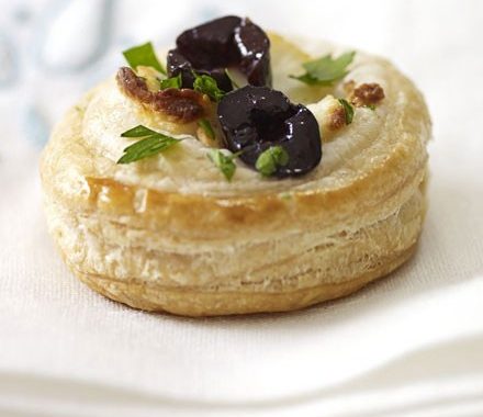 Black olive & goat's cheese tartlets recipe