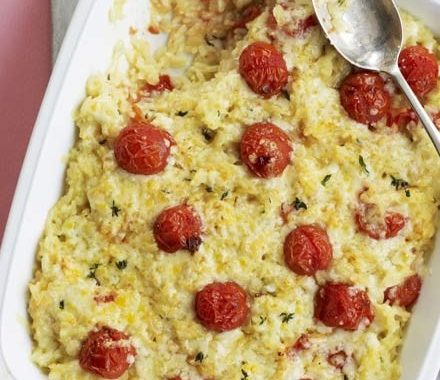 Roasted tomato & cheddar rice with garden salad recipe