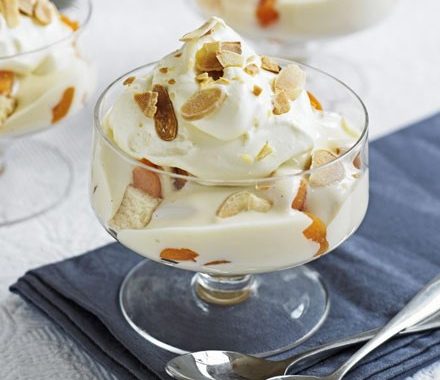 Almond & apricot trifles recipe