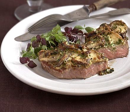 Grilled steak topped with ceps recipe