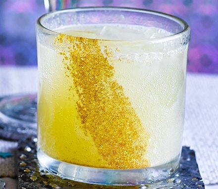 Pineapple & lime mocktail recipe