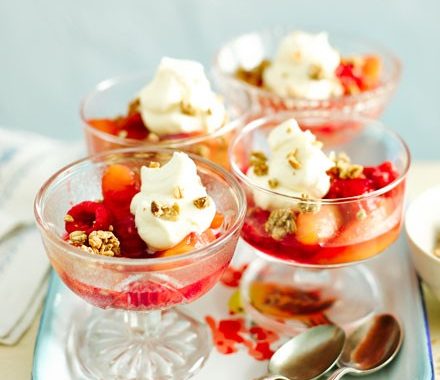Quick peach Melba crumbles recipe