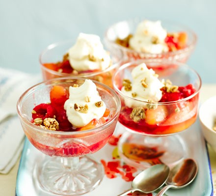 Quick peach Melba crumbles recipe 