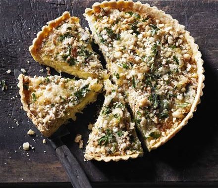 Leek & Caerphilly crumble tart recipe