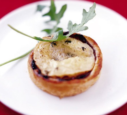 Goat's cheese & cranberry tartlets recipe 