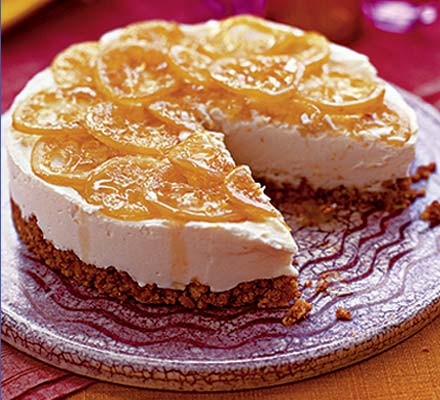 Sparkling lemon & amaretti ice recipe 