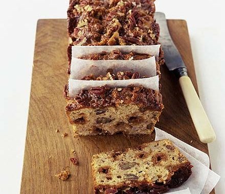 Banana & pecan fudge loaf recipe
