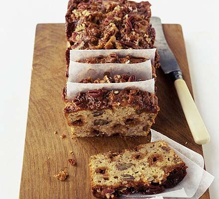 Banana & pecan fudge loaf recipe 