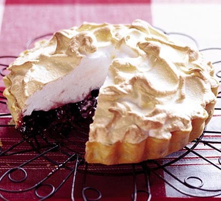 Doris' cherry meringue tart recipe 