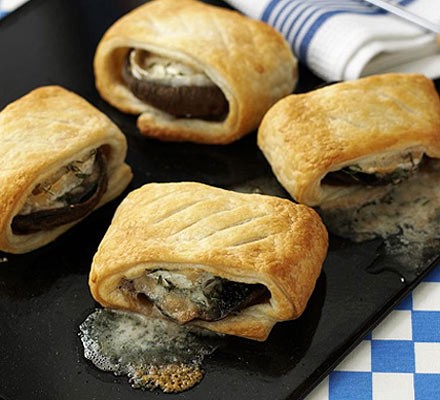 Cheese & thyme wrapped mushrooms recipe 