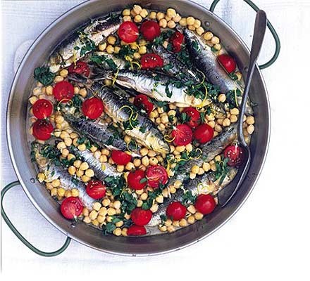Sardines with chickpeas, lemon & parsley recipe 