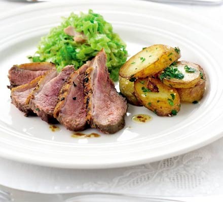 One-pan duck with Savoy cabbage recipe 