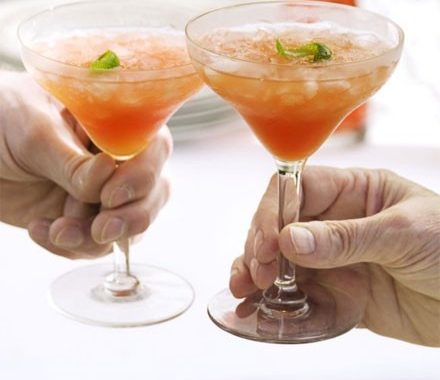 Vodka & cranberry blush recipe