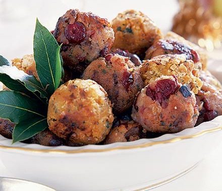 Chestnut, bacon & cranberry stuffing recipe