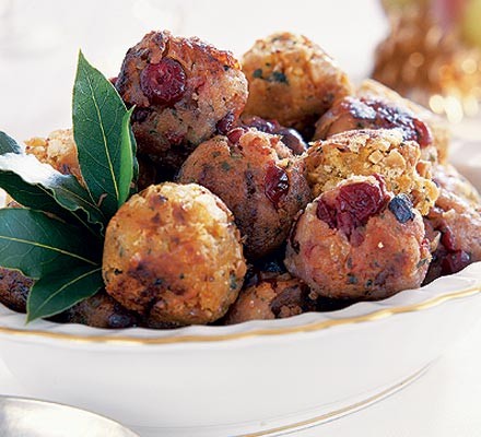 Chestnut, bacon & cranberry stuffing recipe 