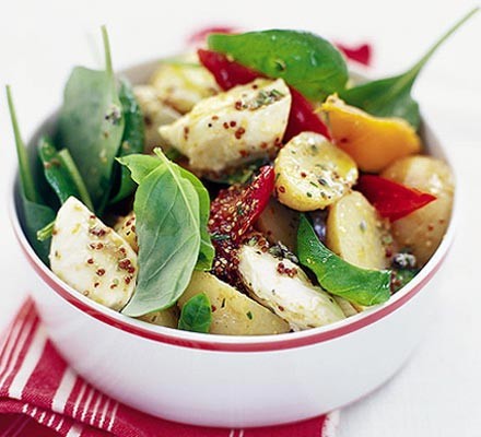 New potato & roasted pepper salad recipe 