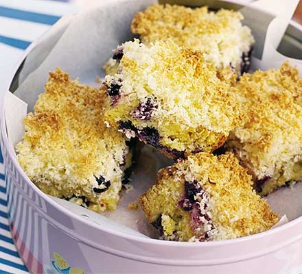 Blueberry lemon cake with coconut crumble topping recipe 