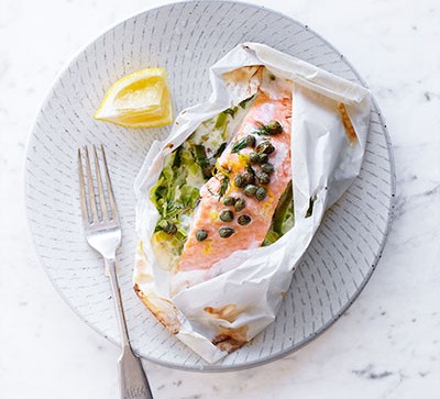 Baked Salmon & Leek parcel recipe 