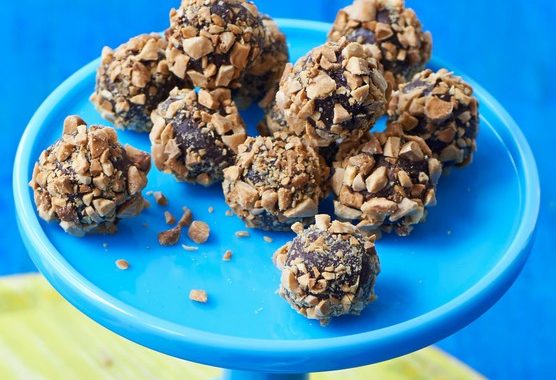 Chocolate, mint & chilli truffles recipe