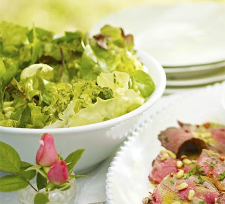 Quick garden salad recipe 
