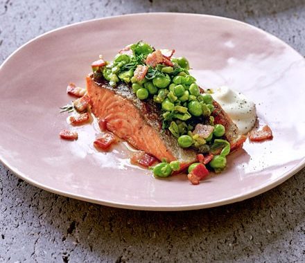 Grilled sea trout with raw pea salsa recipe