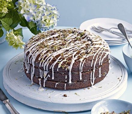 Sticky treacle, ginger & lime cake recipe