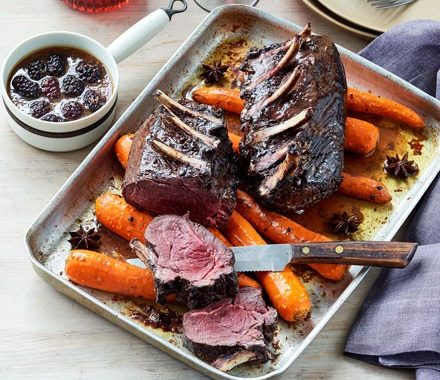 Rack of venison, roasted carrots & forager sauce recipe