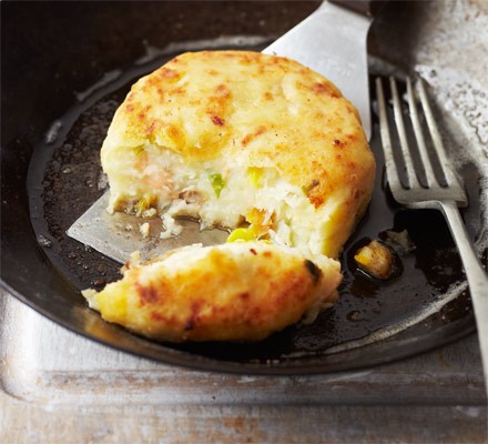 Family meals: Easy fish cakes recipe 