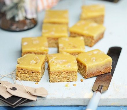 Ginger flapjacks recipe