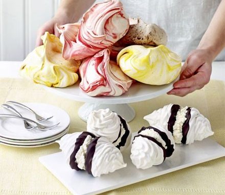 Lightest ever meringues recipe