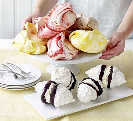 Lightest ever meringues recipe 