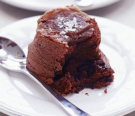 Light & dark choc puds recipe