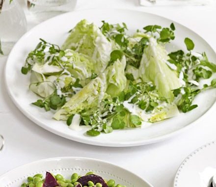 Green salad with buttermilk dressing recipe