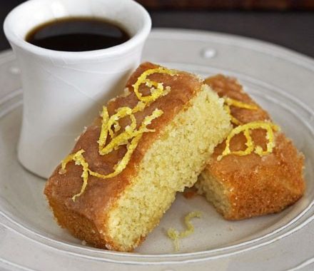 Swirly lemon drizzle fingers recipe