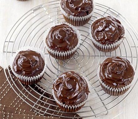Easy chocolate cupcakes recipe