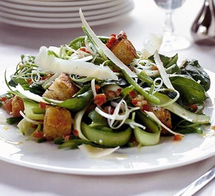 Late-summer green salad recipe 
