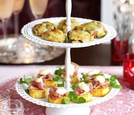Stilton & chutney rarebit bites recipe