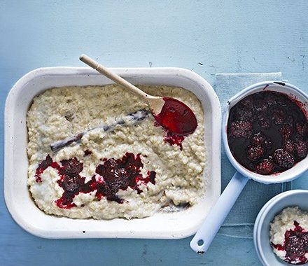 Spiced rice pudding with blackberry compote recipe