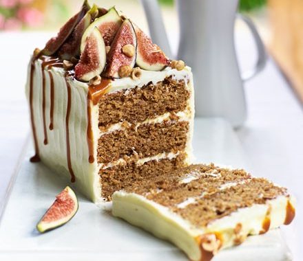 Spiced fig, coffee & hazelnut cake recipe