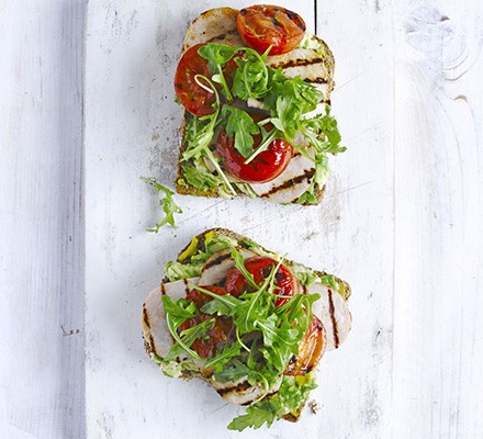 Smoky rashers & tomatoes on toast recipe 