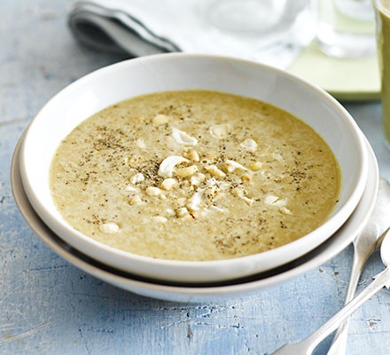 Turmeric smoothie bowl recipe 