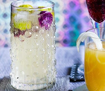 Prosecco & elderflower cocktail recipe