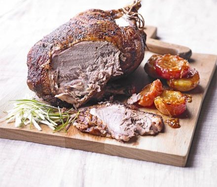 Crispy Chinese duck with peaches recipe