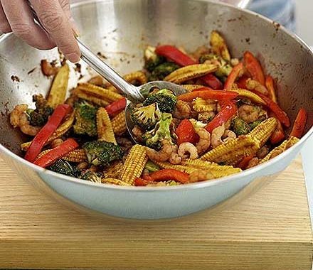 Sweet chilli prawn stir-fry recipe